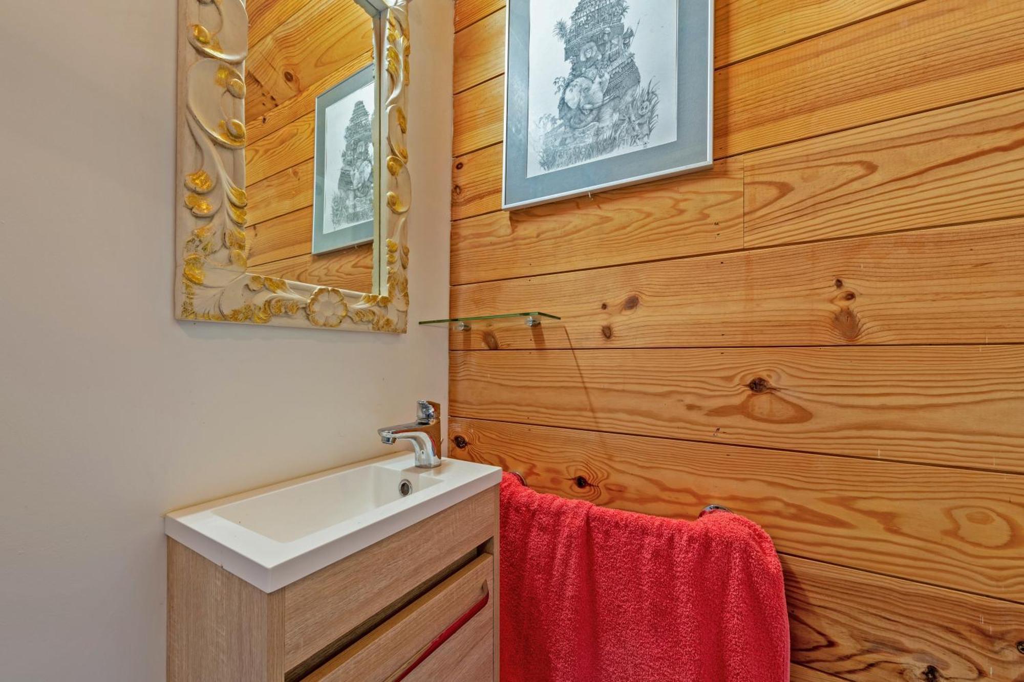 Chalet Avec Jardin Vue Mer 100M 플루가스텔도울라스 외부 사진